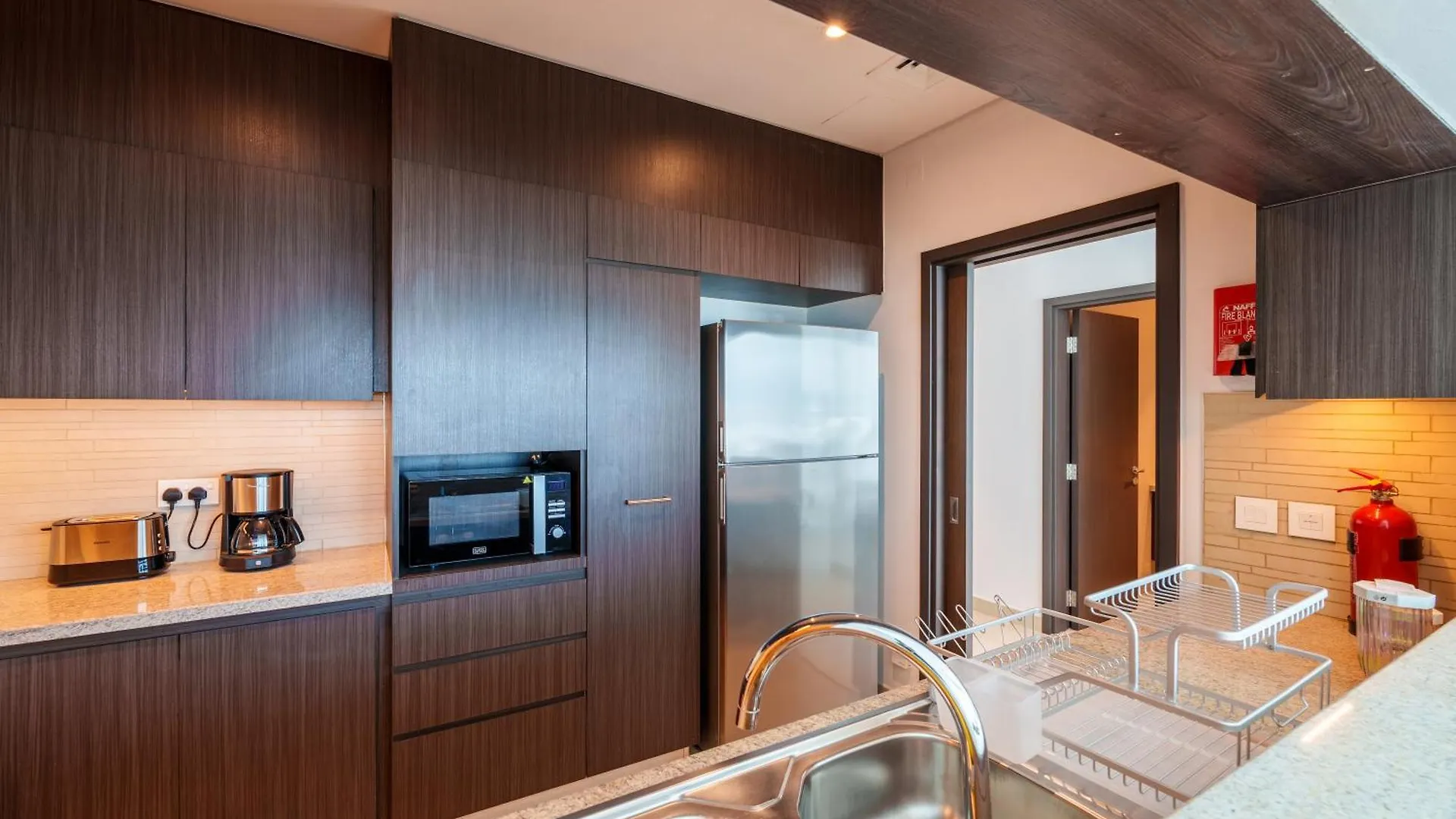 Luxury 3-Bedroom Apartment In Dubai